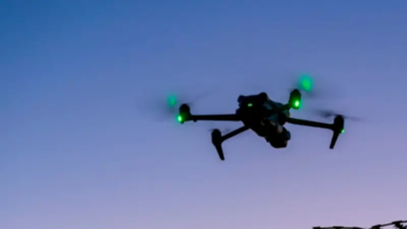 Rentner schießt Drohne der Gemeinde ab: Dachkontrolle endet mit Flugabwehr