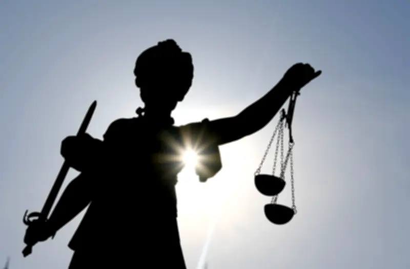 Residenzmodell: Anmeldung beim Meldeamt ohne Zustimmung des anderen Elternteils möglich