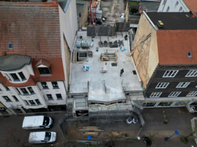 Reuterhaus in Bitterfeld: Neubau erreicht Meilenstein mit Fertigstellung der ersten Decke