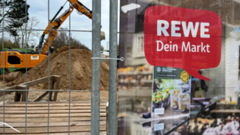 Rewe eröffnet neuen Supermarkt in Rostock mit Bistro und Self-Checkout