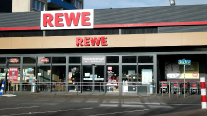 Rewe ruft Mini-Schnitzel zurück: Gefahr für Allergiker durch falschen Inhalt