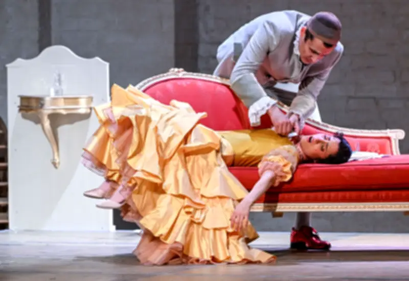 Rheinsberger Kammeroper startet mit „Barbier von Sevilla“ in erfolgreiche Saison