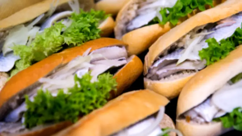 Rostock hat Deutschlands beste Mensa: Ost-Mensen schlagen West-Kantinen deutlich