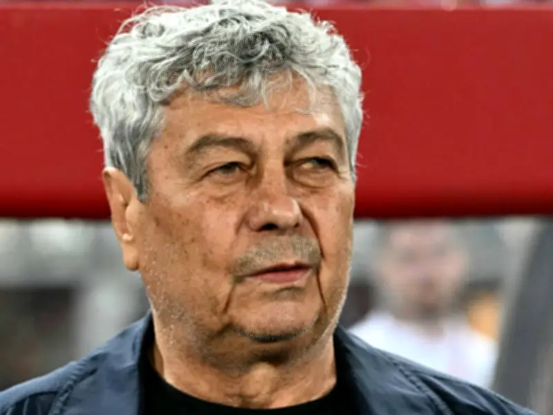 Rumäniens Nationaltrainer Lucescu tritt nach WM-Aus und Herzproblemen zurück
