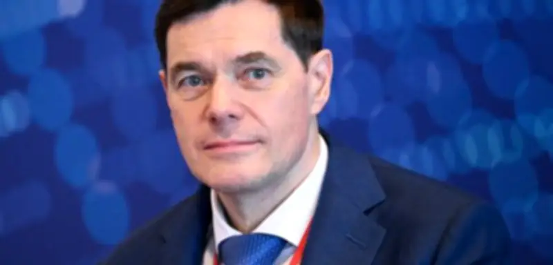 Russische Milliardäre steigern Vermögen auf Rekordhoch von 696,5 Mrd. Dollar