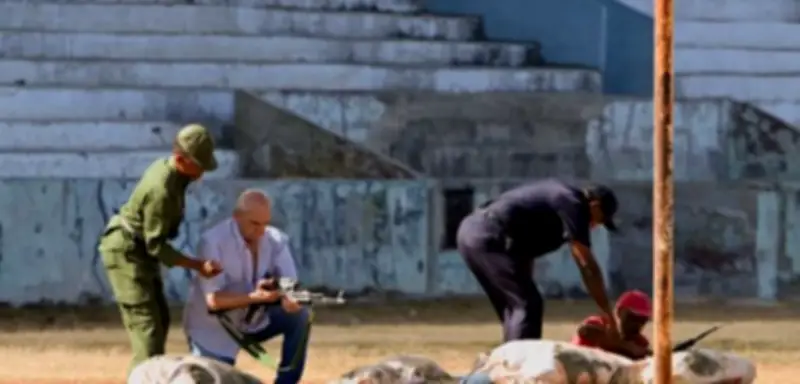 Russland verspricht Kuba mehr Öllieferungen, Trump provoziert mit Militärdrohungen