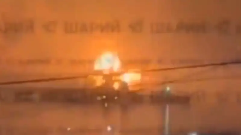 Russlands Öl-Hafen am Schwarzen Meer in Flammen: Offensive in Ukraine stockt