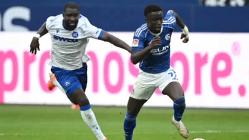 Schalke-Trainer Muslić lobt Gomis trotz vergebener Großchancen