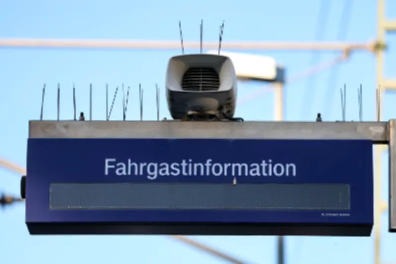 Scharfe Kritik an Bahn: Falsche Zuganzeigen im sächsischen Regionalverkehr verärgern Fahrgäste