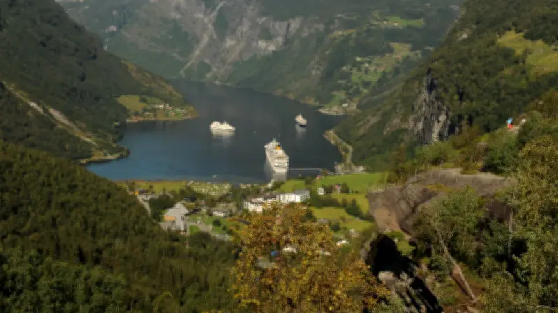 Schock für Kreuzfahrer: Nachträgliche Preiserhöhung um 280 Euro wegen Treibstoffzuschlag