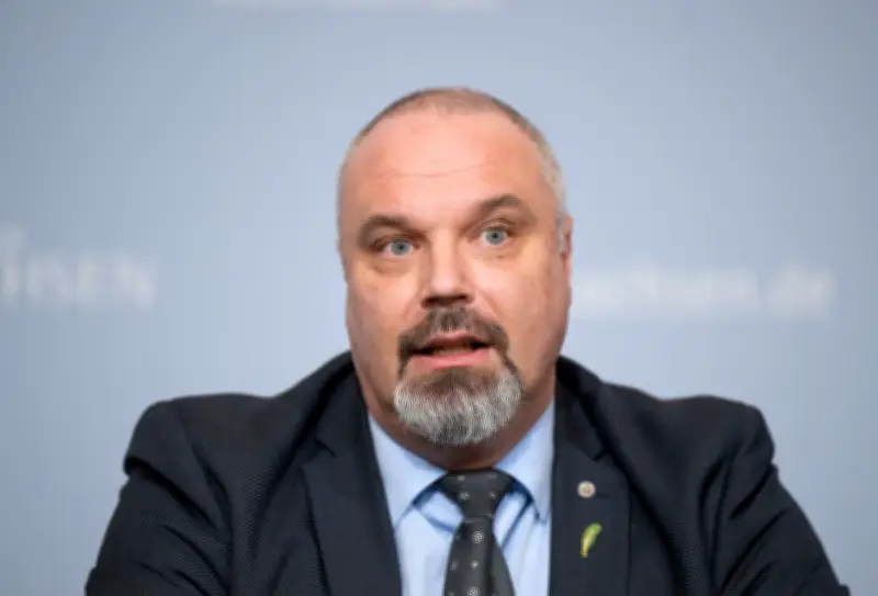 Sächsische Wirtschaft begrüßt Spritpreis-Entlastung – Kritik an kurzer Frist