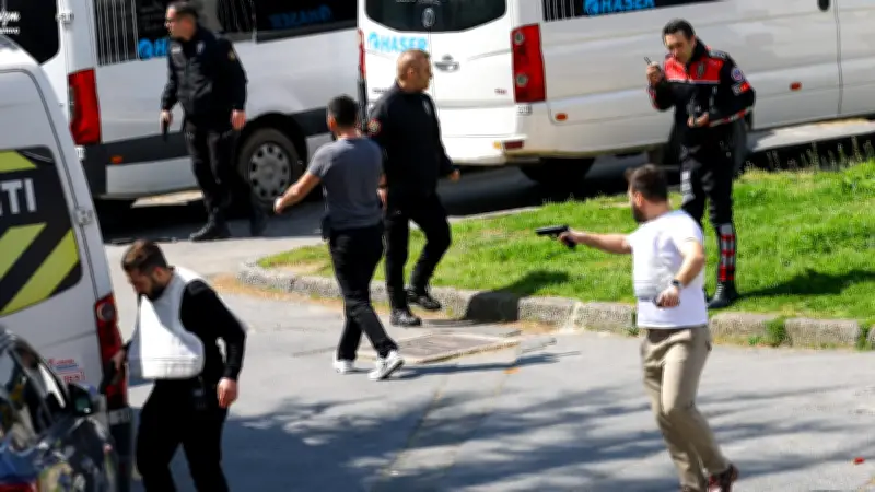 Schüsse vor israelischem Konsulat in Istanbul: Drei Angreifer getötet, Polizisten verletzt