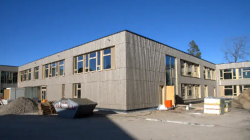 Schulneubau in Löcknitz: Finanzlücke von 4,6 Millionen Euro droht Gemeinde zu erdrücken