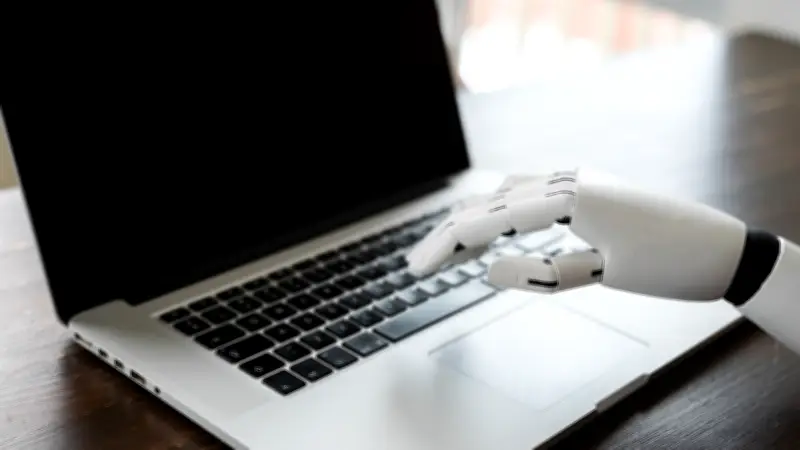 Schwere Fehler in Schulbüchern: Verlag soll KI genutzt haben