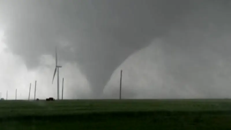 Schwere Gewitter und Tornados bedrohen Süden der USA