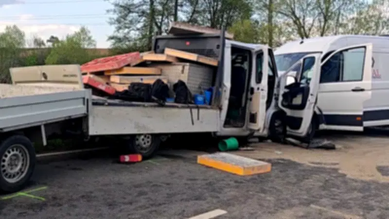 Schwerer Frontalcrash auf B 292: Sieben Verletzte, zwei in Lebensgefahr