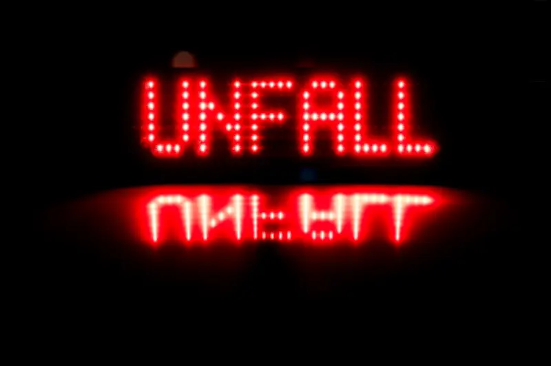 Schwerer Verkehrsunfall in Ostsachsen: Neun Verletzte nach Frontalzusammenstoß bei Löbau