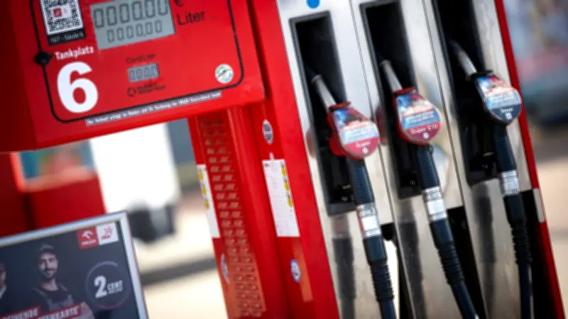 Schwesig attackiert Merz-Regierung: Spritpreis-Maßnahme als wirkungslos kritisiert