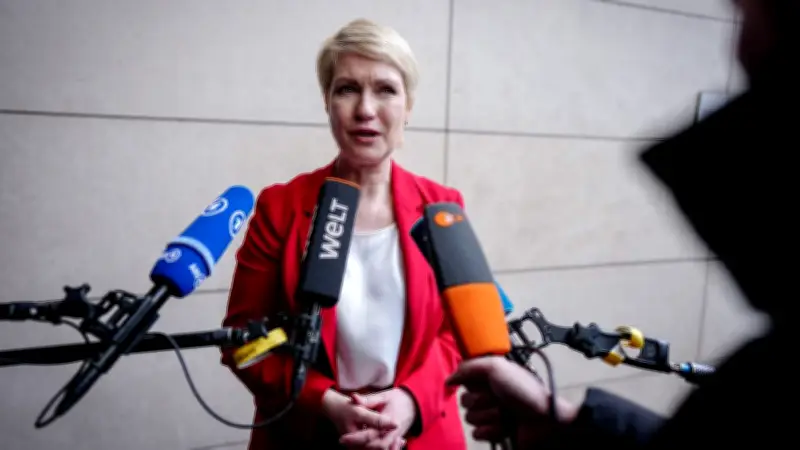 Schwesig fordert Benzin-Gipfel: Hohe Spritpreise trotz Waffenruhe bleiben Ärgernis