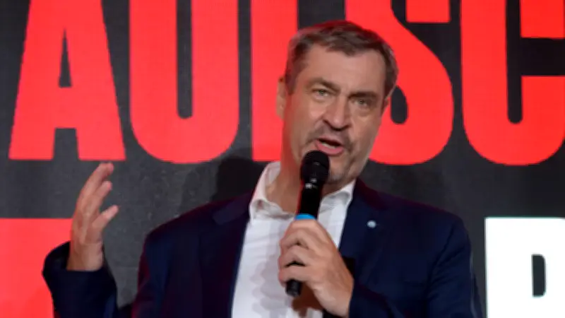 Söder kommentiert Union-Trainerin: „Völlig egal“ – CSU-Chef äußert sich zu Personalie