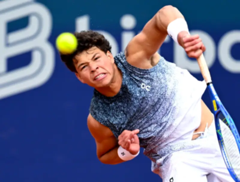 Shelton triumphiert in München: US-Profi schreibt Tennis-Geschichte auf Sand