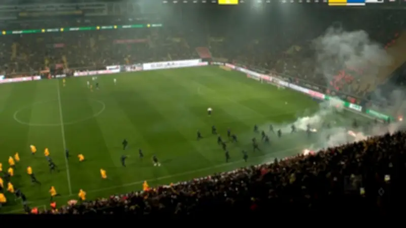 Skandal-Spiel in Dresden: Hertha-Sieg überschattet von brutalen Fan-Ausschreitungen