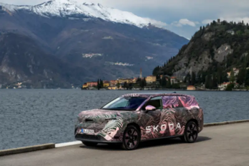 Skoda Peaq: Elektrisches Flaggschiff-SUV stiehlt Konzernkonkurrenten die Schau