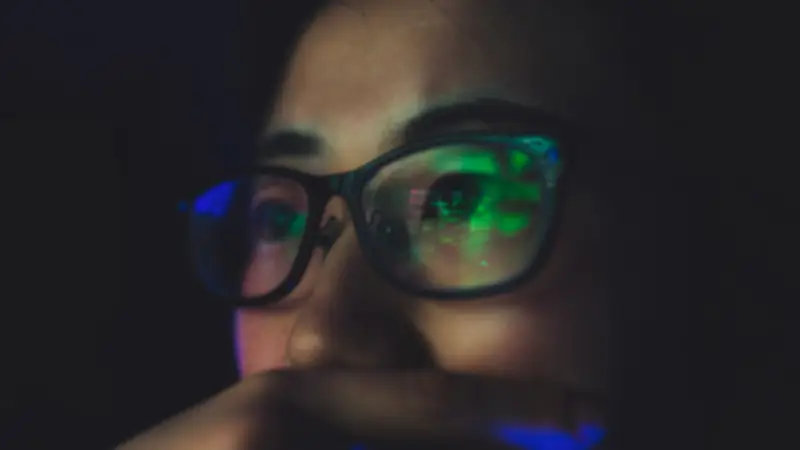 Smart Glasses als digitale Spickzettel: Chinas Schulen kämpfen gegen KI-Betrug