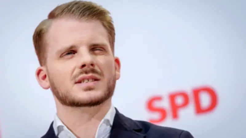 SPD-Generalsekretär fordert: Abgeordnete sollen in Rentenkasse einzahlen