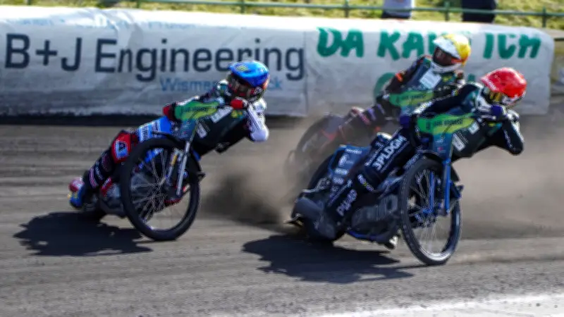 Speedway-Star Fredrik Lindgren setzt schwedische Osterpokal-Dominanz in Güstrow fort