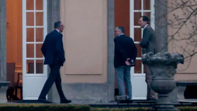 Spiegel-Bericht: Union wollte 1. Mai als Feiertag streichen - Verhandlungen standen vor dem Scheitern