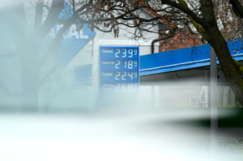 Spritpreis-Entlastungspaket spaltet Politik und Wirtschaft in Sachsen-Anhalt