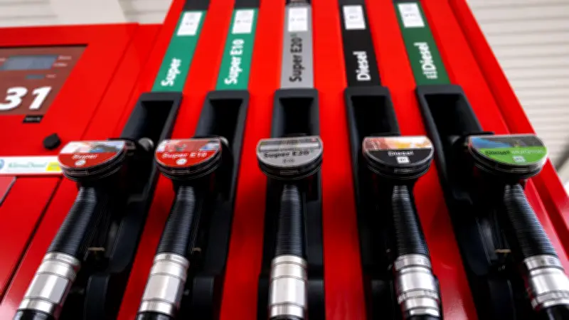 Spritpreise sinken weiter: Diesel und Benzin deutlich günstiger als zu Wochenbeginn