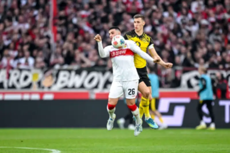 Später Doppelschlag: Dortmund besiegt Stuttgart im Bundesliga-Topspiel