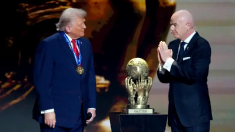 St. Pauli-Präsident Göttlich kritisiert Infantino und Trump-WM als politische „Shitshow“