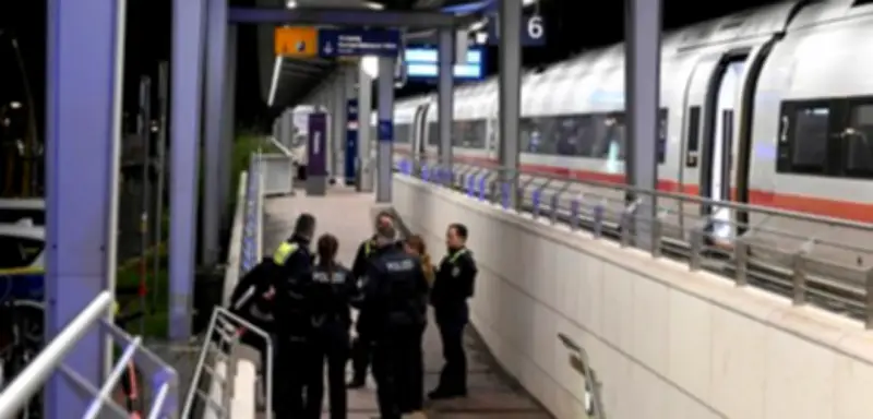 Staatsschutz ermittelt nach Pyrotechnik-Vorfall und Anschlagsdrohung im ICE