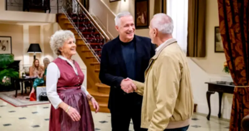 Sternekoch Alexander Herrmann spielt sich selbst bei „Sturm der Liebe“