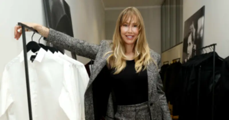 Strenesse zurück aus Insolvenz: Neue Kollektion in München präsentiert