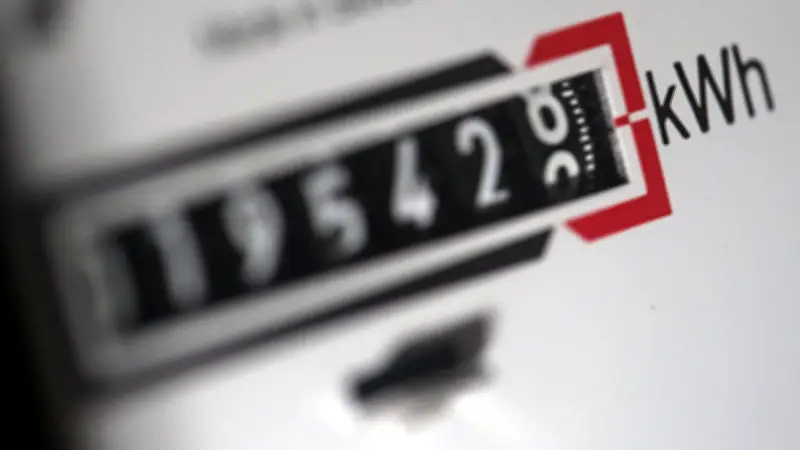 Strompreis-Schock: Bestandskunden zahlen fast 50 Prozent mehr als Neukunden