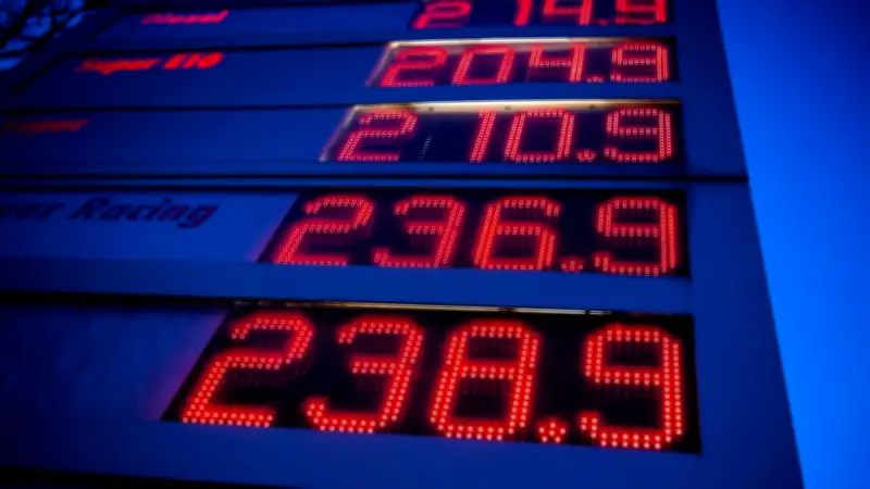 Tankrabatt 2026: Mineralölkonzerne tricksen bei Weitergabe an Kunden