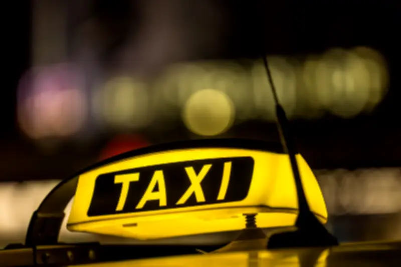 Taxi-Protest in Schwerin: Krankenfahrten in MV drohen ab April auszufallen