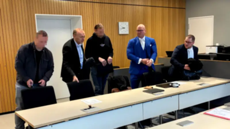 Tödlicher A20-Unfall: Polizisten schweigen zu Vorwurf der fahrlässigen Tötung nach Alkoholkontrolle