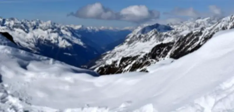 Tödlicher Absturz in den Alpen: Dresdner Skifahrer stürzt bei Gipfelausflug ab