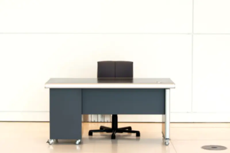 Thüringer Ministerien: Topjobs teils seit Jahren unbesetzt - Frauenanteil in Führung minimal