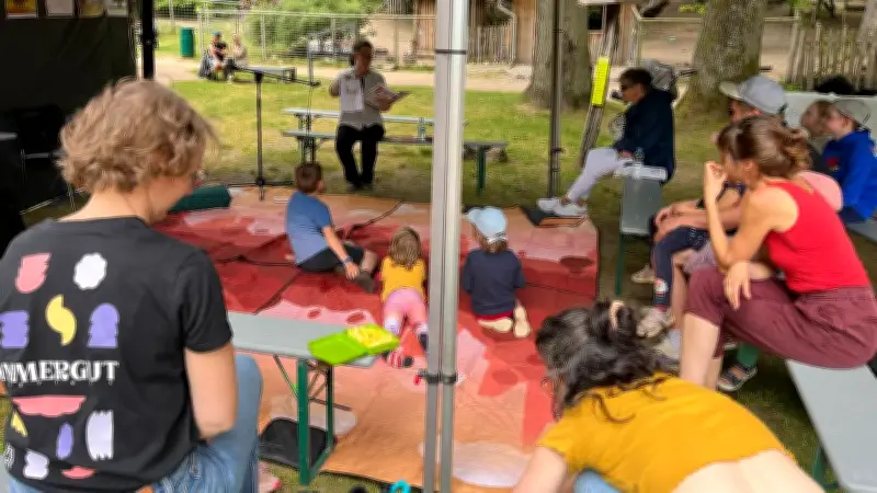 Tierische Lesungen im Neustrelitzer Tiergarten: Familien erwartet literarischer Spaß