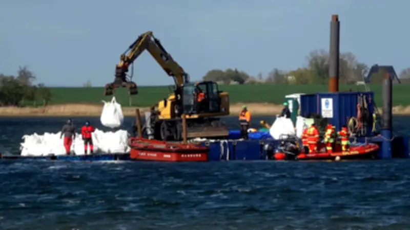 Timmys Rettung: Starker Wind erschwert Umladung der Big Bags