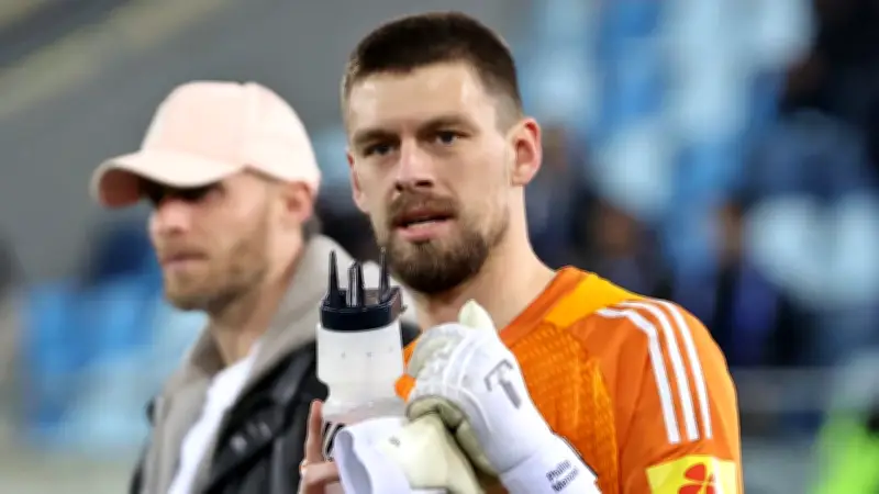 Torwart Phillip Menzel dreht das Blatt: Monster-Parade rettet Saarbrücken