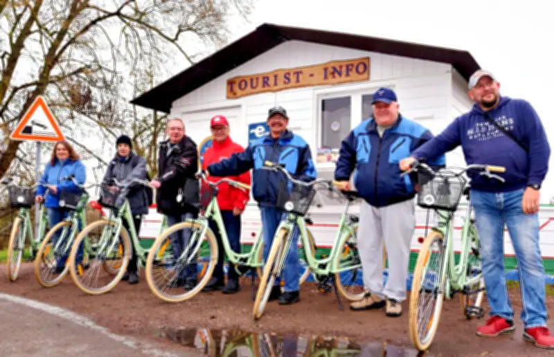 Tourismus-Boom am Elberadweg: Aken setzt auf Service-Offensive für Radfahrer