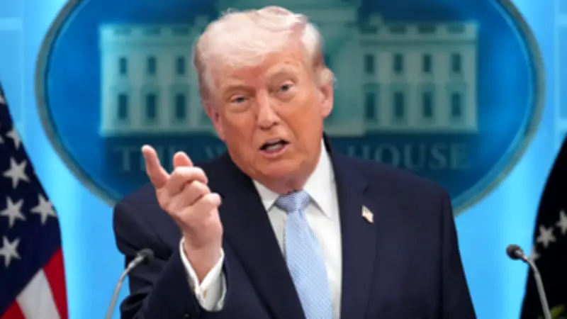 Trump droht Iran mit Auslöschung: Ultimatum für Straße von Hormus läuft ab