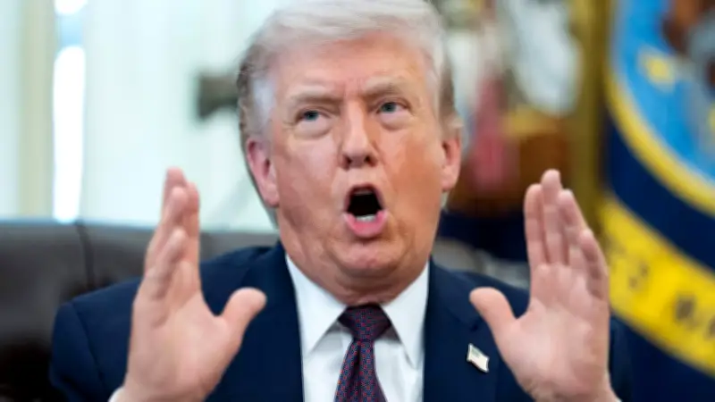 Trump-Reporterin Dasha Burns: NATO-Austritt? Trump droht ernster denn je